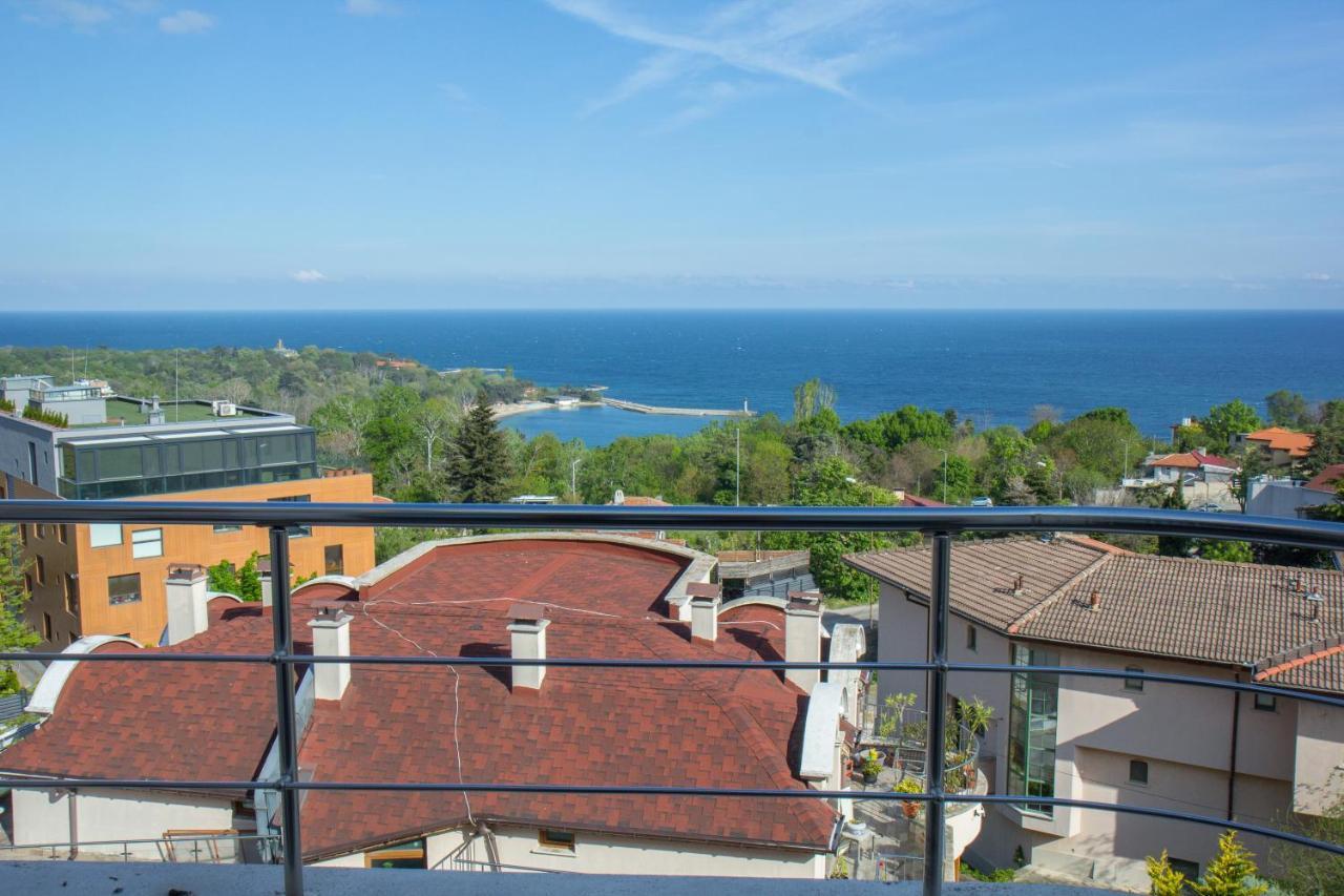 Black Sea Narcissus - Quiet Studio With Amazing Sea View Varna Exterior photo