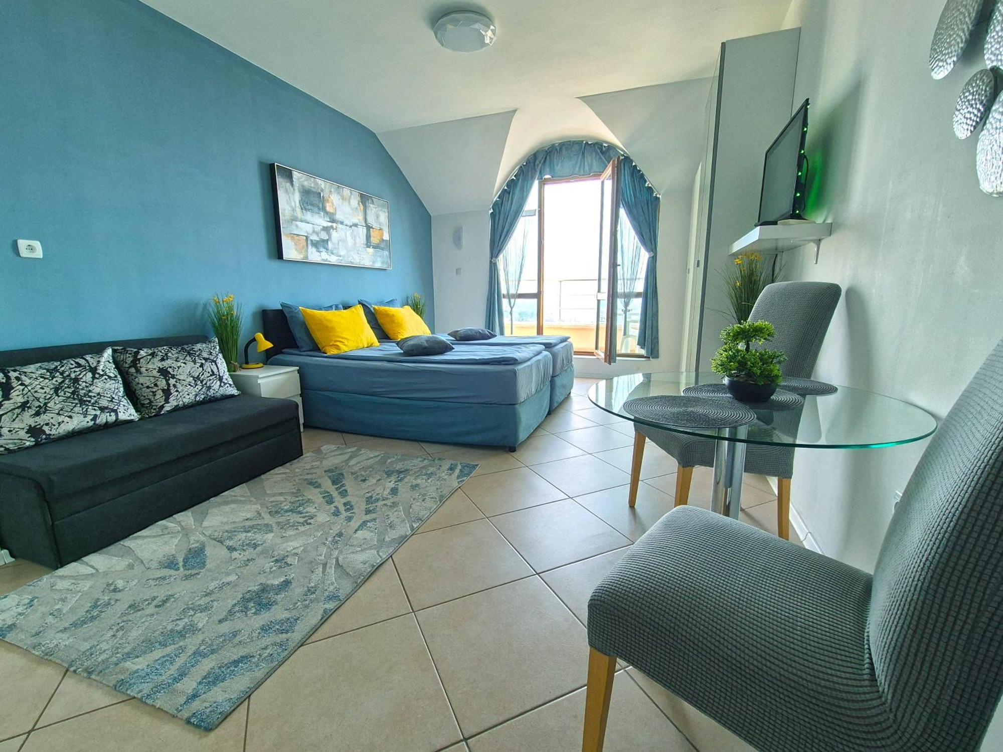Black Sea Narcissus - Quiet Studio With Amazing Sea View Varna Exterior photo